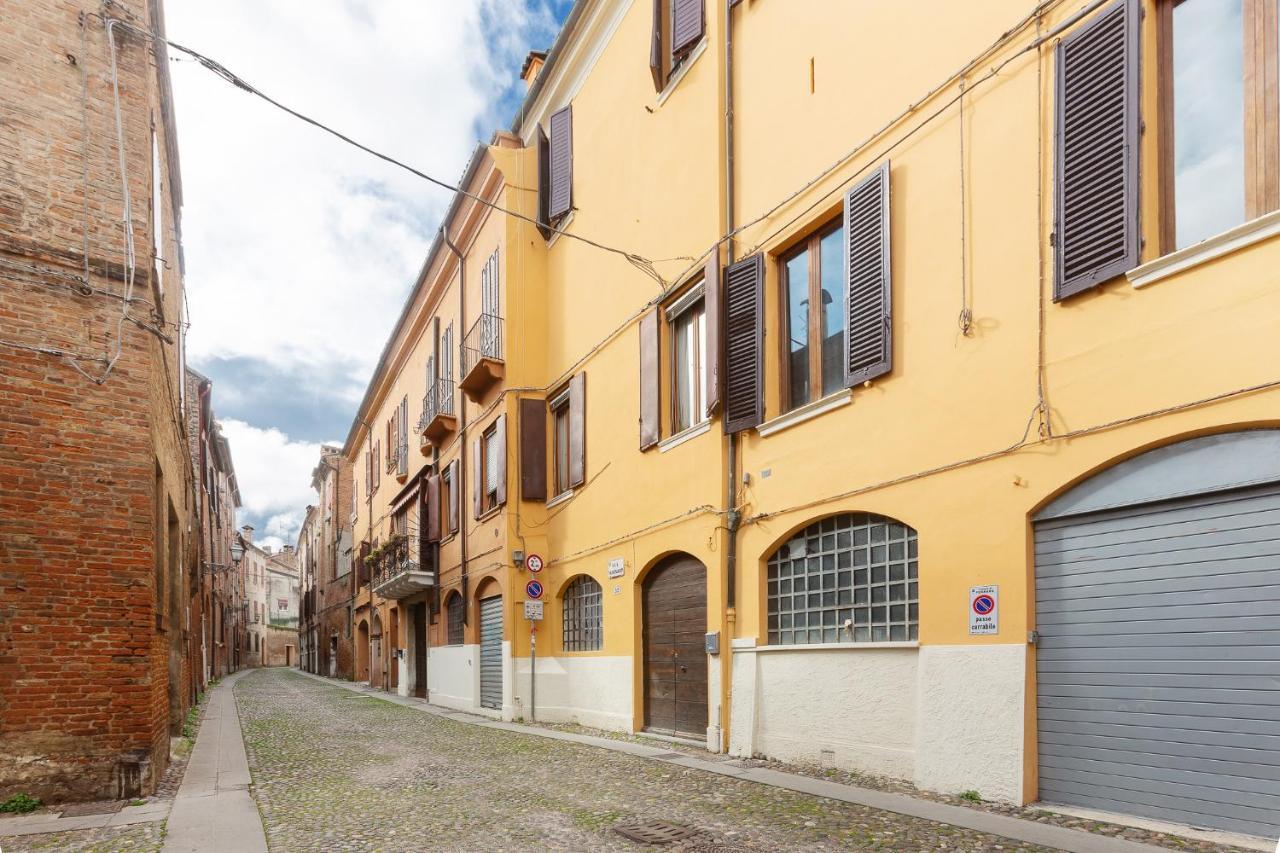 Center Ztl Lovely Apartment Ferrara Exterior foto